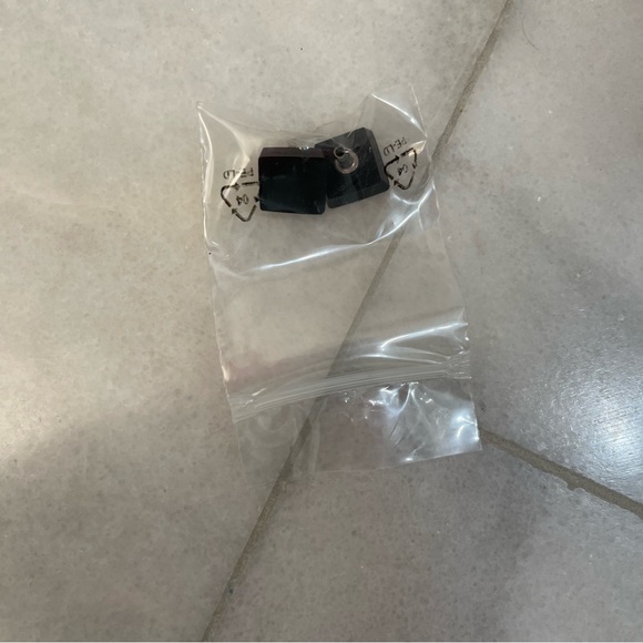 Salvatore Ferragamo Ginostra Sandals. Women’s size 9. NWT/NIB. - Picture 12 of 12